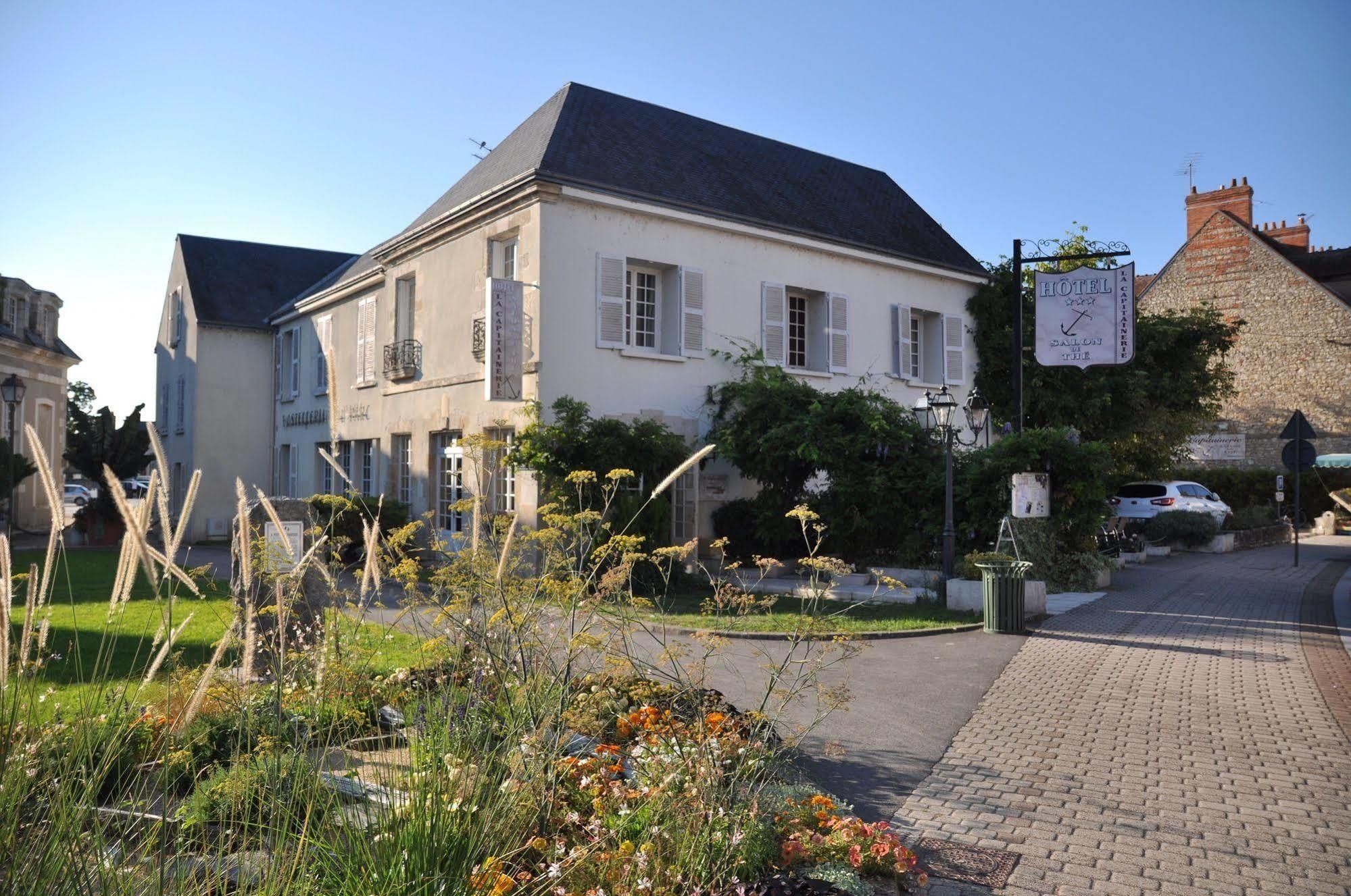 Hotel La Capitainerie Châteauneuf-sur-Loire Exterior foto